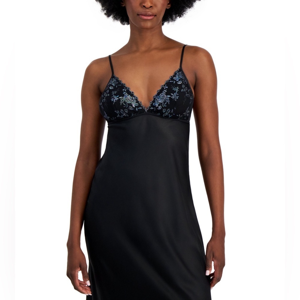 I.N.C. International Conceptos Women's Sparkle Cup Nightgown/infrared si… - Picture 2 of 3
